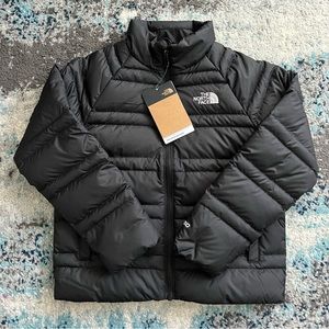 The North Face Teen Roxborough Down Jacket NWT